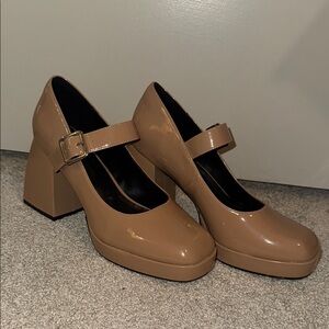 Women's Tan Mary Jane Block Heels